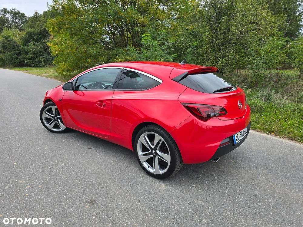 Opel Astra 1.6 Turbo Innovation - 28