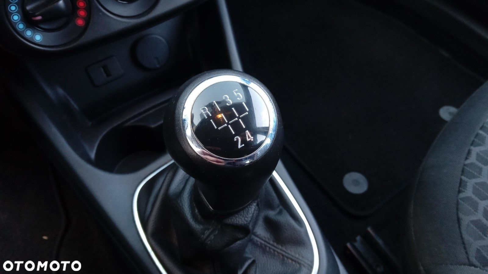 Opel Corsa - 22