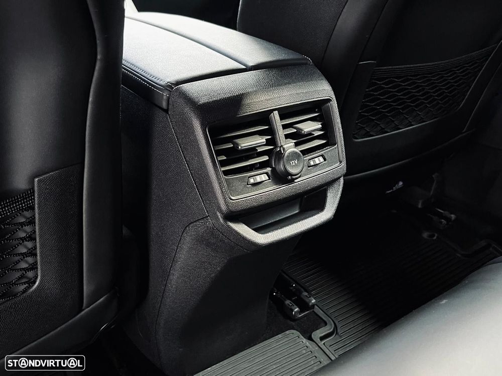 Peugeot 3008 1.2 PureTech GT Line EAT8 - 48