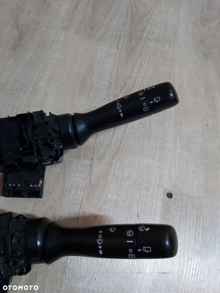 Toyota AYGO II przełącznik zespolony manetka - 4