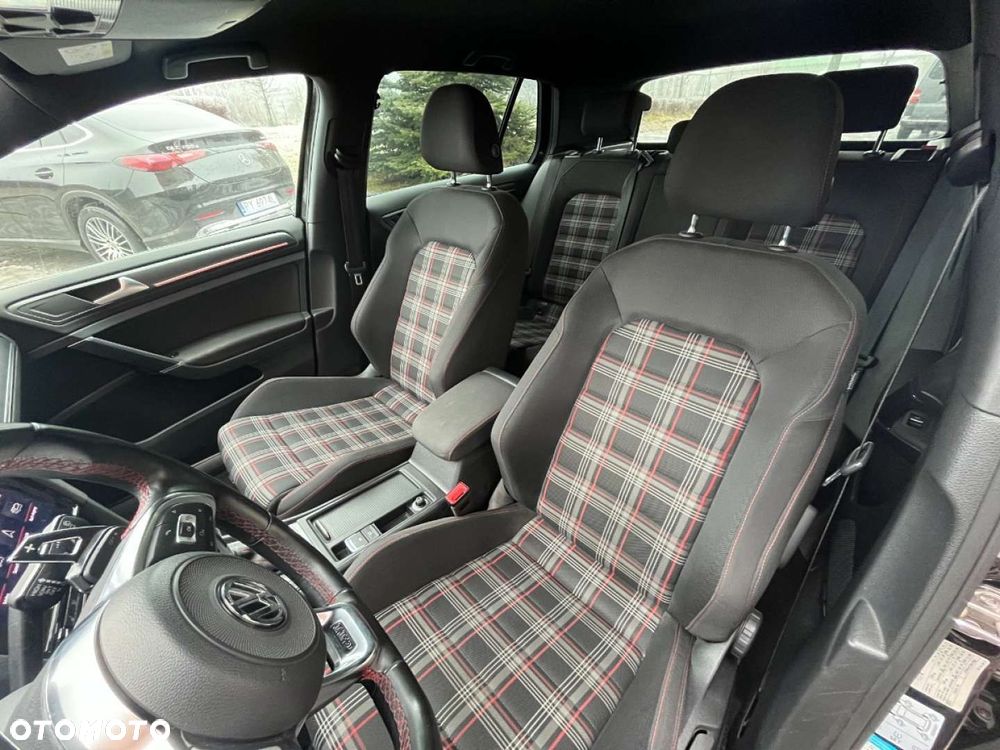 Volkswagen Golf 2.0 TSI GTI DSG - 9