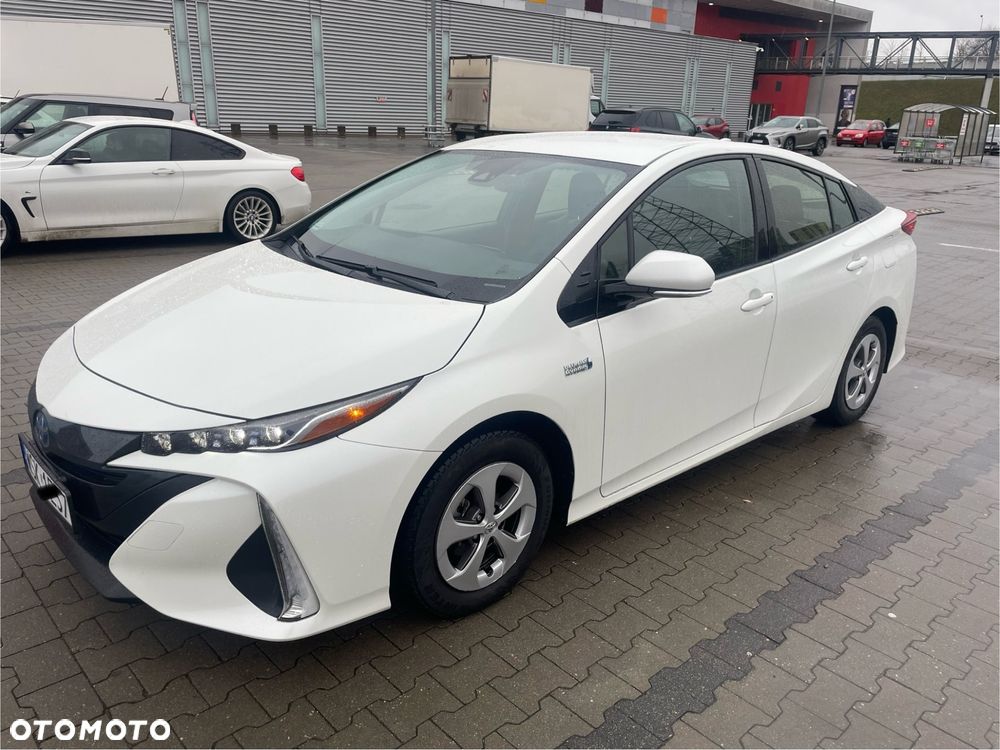 Toyota Prius 1.8 Hybrid Prestige - 2