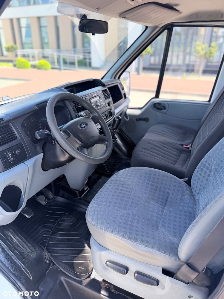Ford Transit - 7