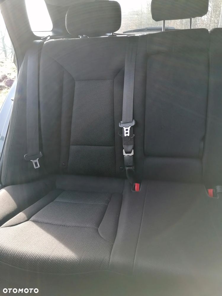 Hyundai i40 Kombi blue 1.7 CRDi Trend - 8