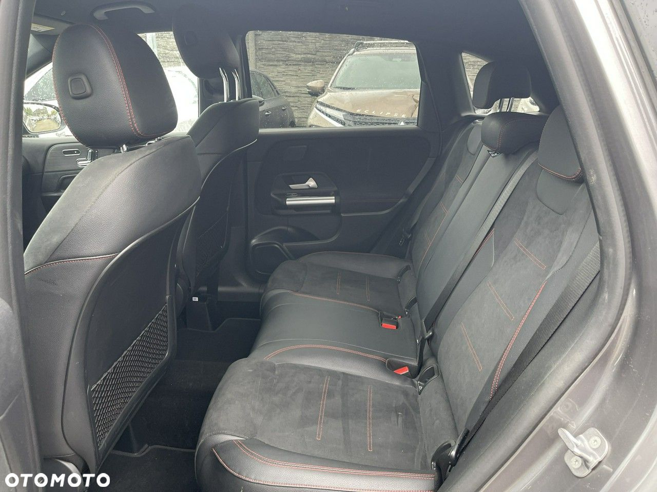 Mercedes-Benz Klasa B 220 4-Matic AMG Line 7G-DCT - 10