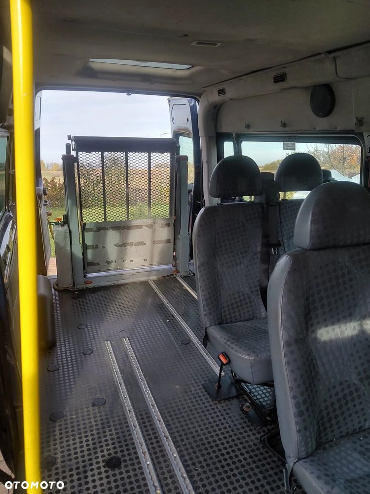 Ford Transit - 6
