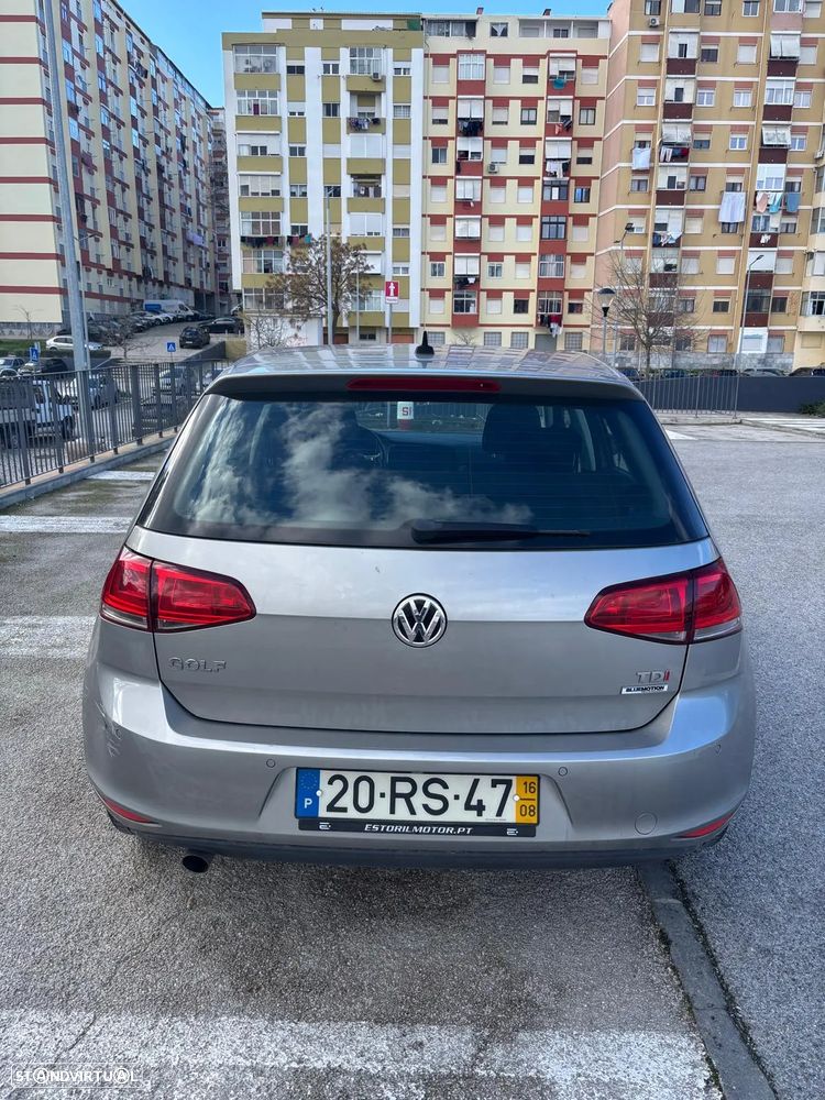 VW Golf - 5