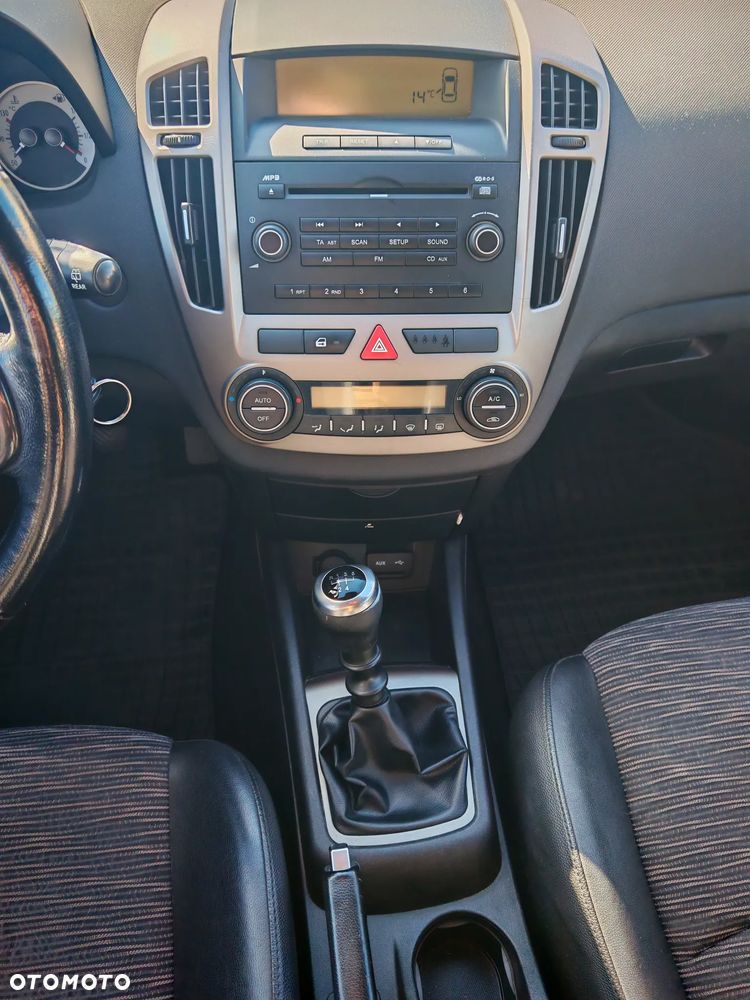 Kia Ceed 1.6 Crdi Comfort - 25