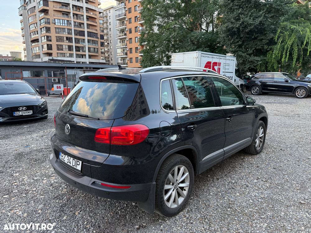 Volkswagen Tiguan 2.0 TDI 4Motion DSG Sport & Style - 13
