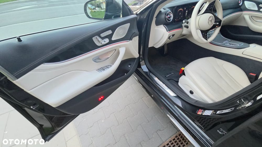Mercedes-Benz CLS 450 4-Matic AMG - 28