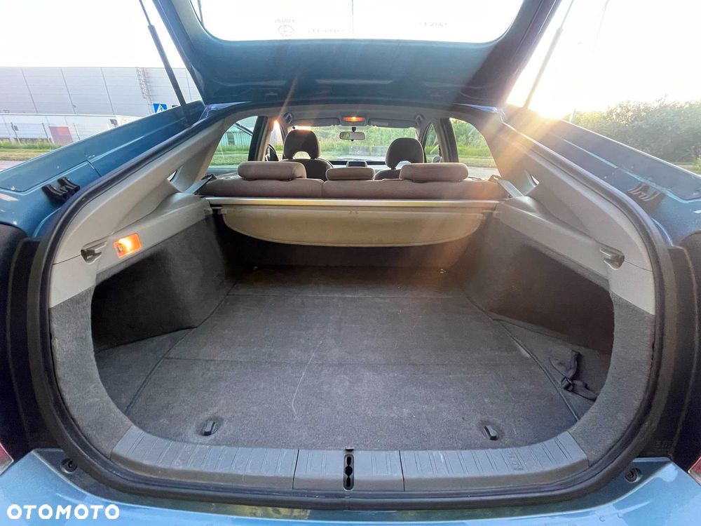 Toyota Prius - 7