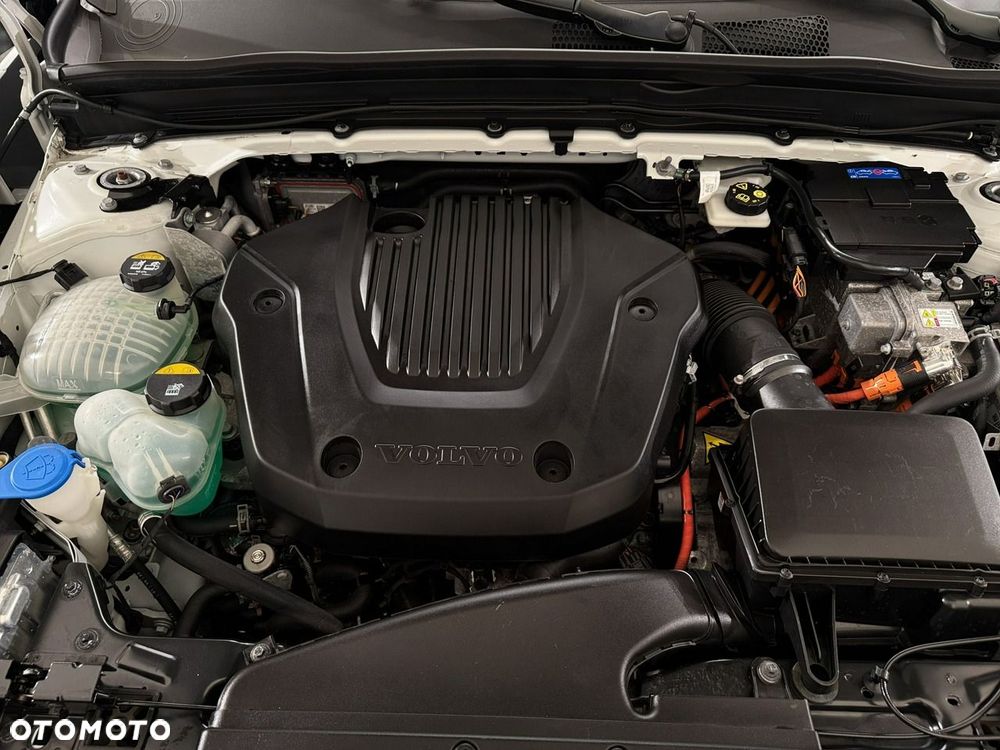 Volvo XC 40 - 35