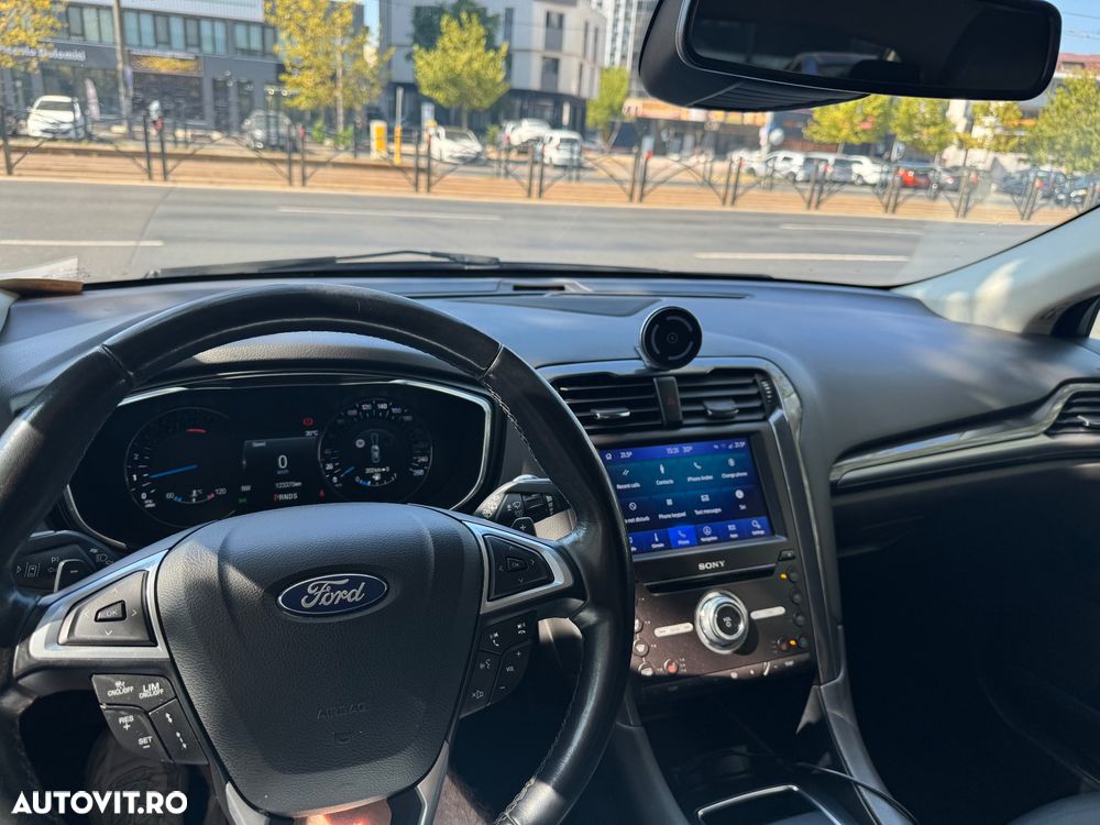 FORD Mondeo 2019 — imagine 19