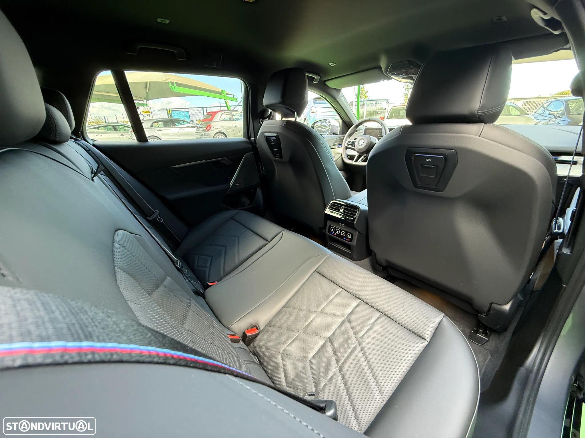 BMW 530 e Pack Desportivo M Pro - 42