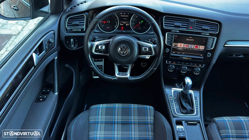 VW Golf 1.4 GTE Plug-In-Hybrid DSG - 26