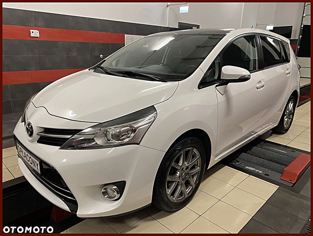 Toyota Verso 1.6 5-Sitzer - 1