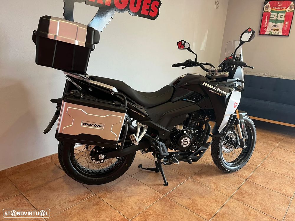 Macbor Montana XR1 125 EVO - COM OFERTA 3 MALAS + EQUIPAMENTO - 4