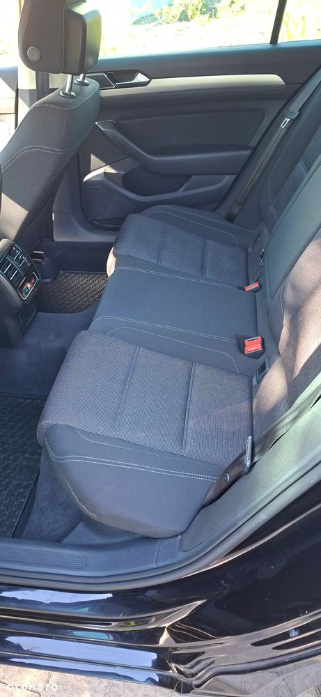 Volkswagen Passat 2.0 TDI (BlueMotion Technology) Comfortline - 11