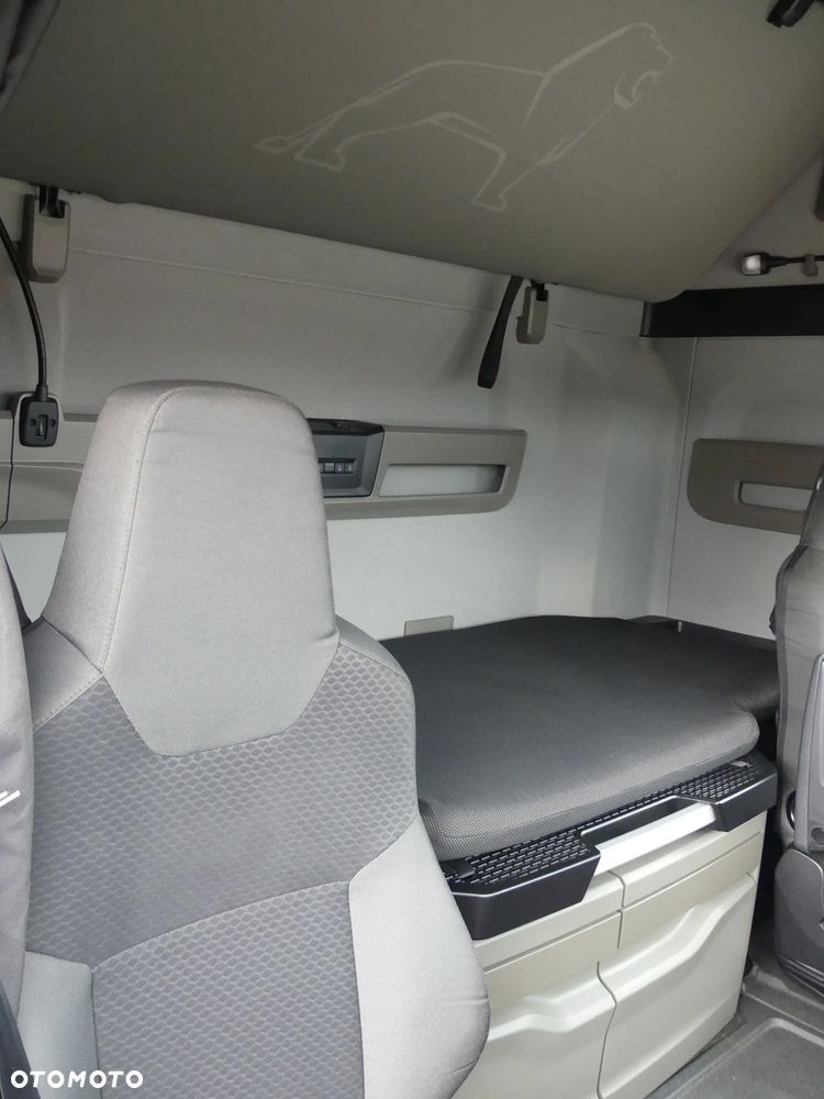 MAN TGX 18.470 / HYDRAULIKA / AUTOMAT / EURO 6 / XXL / - 23