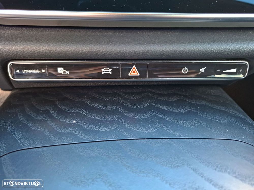 Mercedes-Benz E 220 d - 23