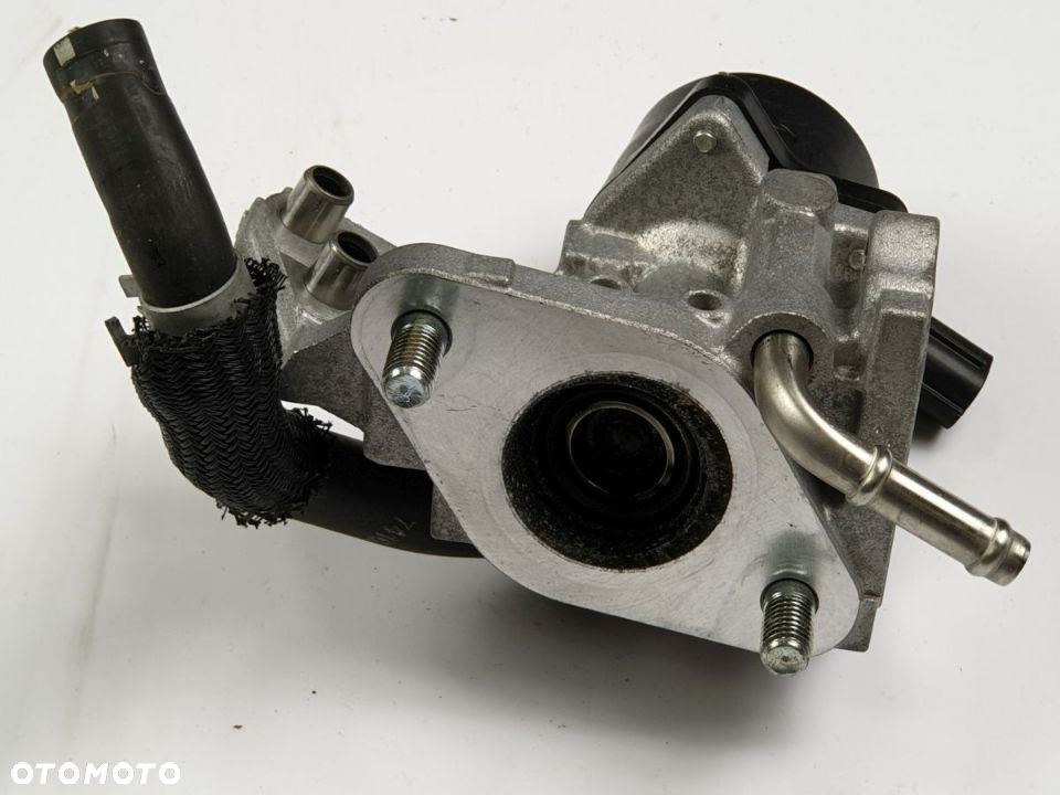 Zawór EGR TOYOTA C HR 2.0H od 2019 roku - 4