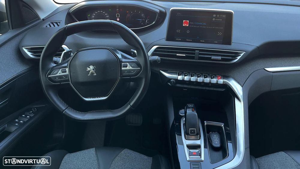 Peugeot 3008 PureTech 130 Stop & Start GPF EAT8 Allure - 24