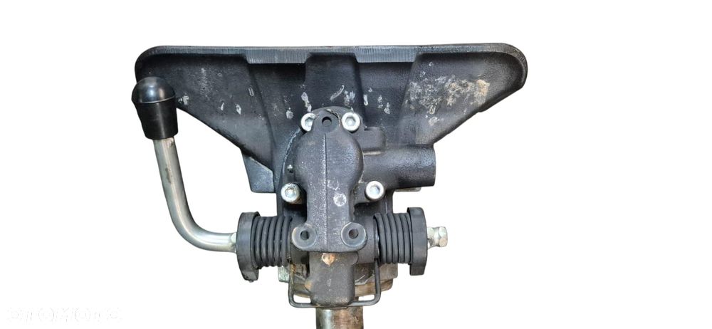 ZACZEP ROCKINGER TYP 400 G150  fi 40 - 9
