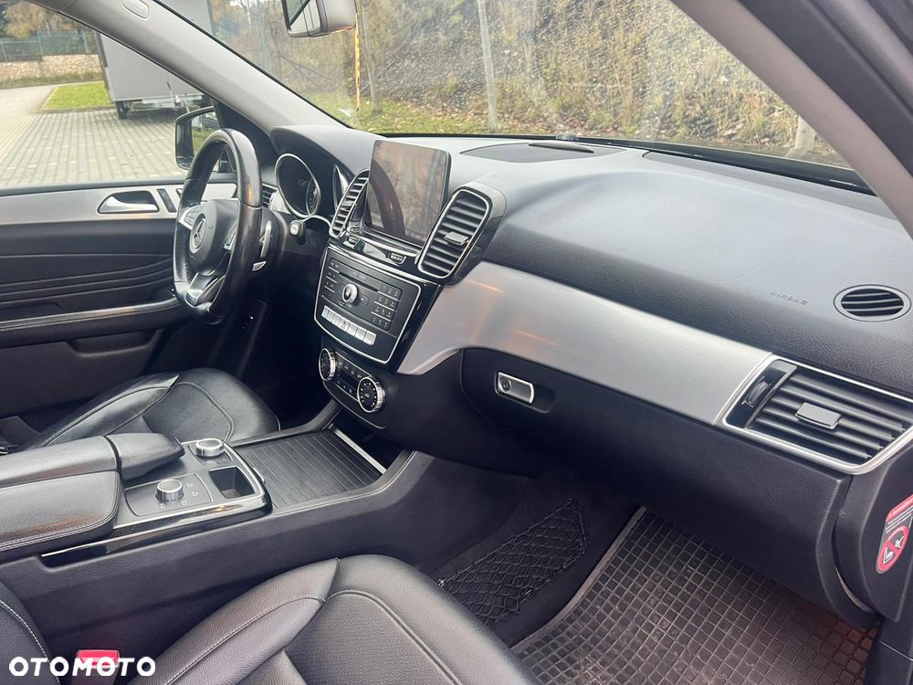 Mercedes-Benz GLE 250 d 4-Matic - 29