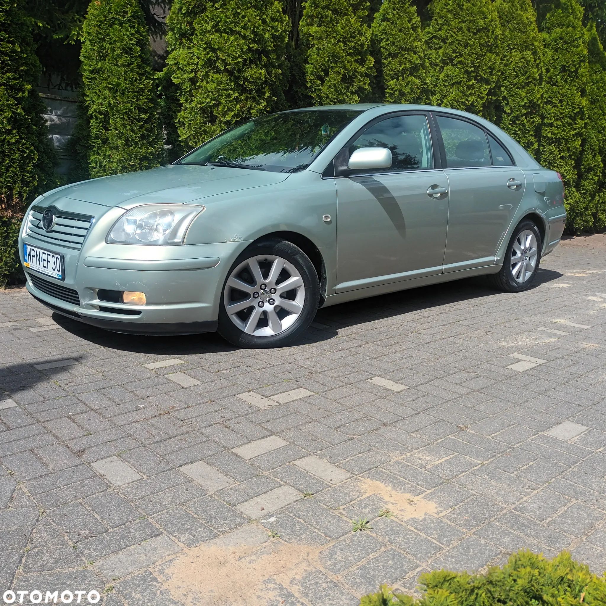 Toyota Avensis 2.0 VVT-i Sol Plus - 1