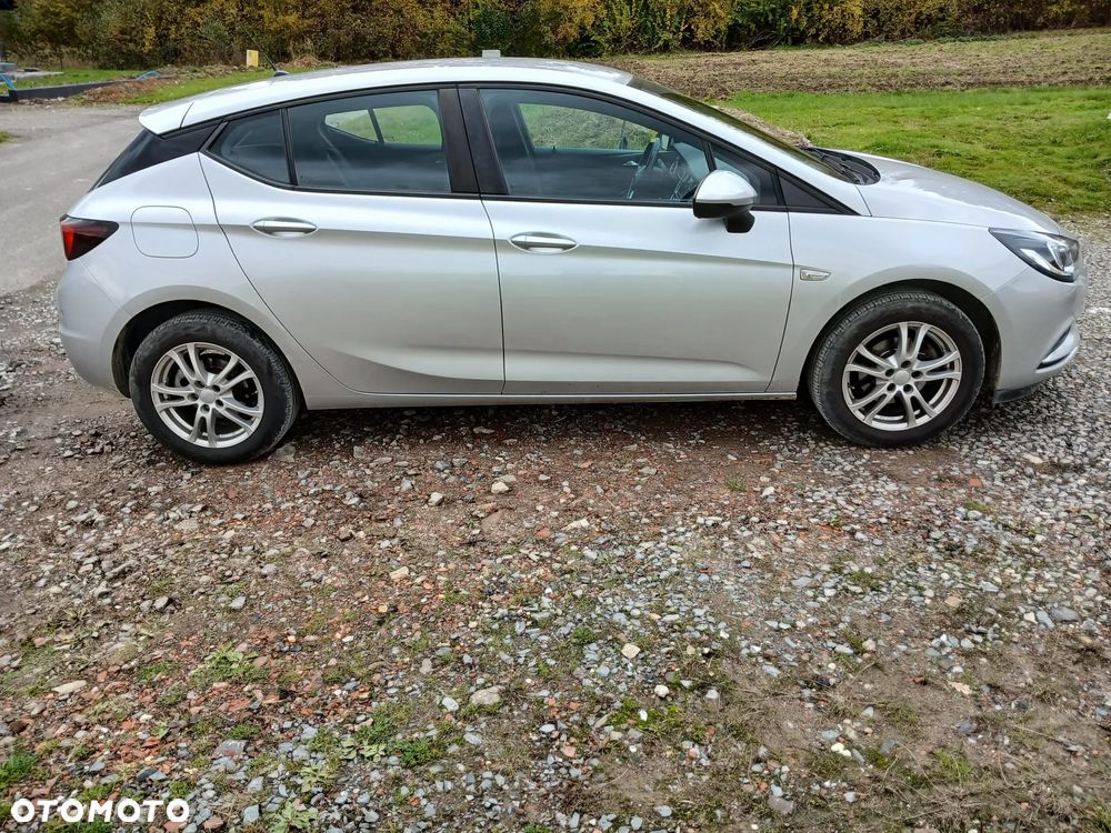 Opel Astra V 1.4 Enjoy - 2