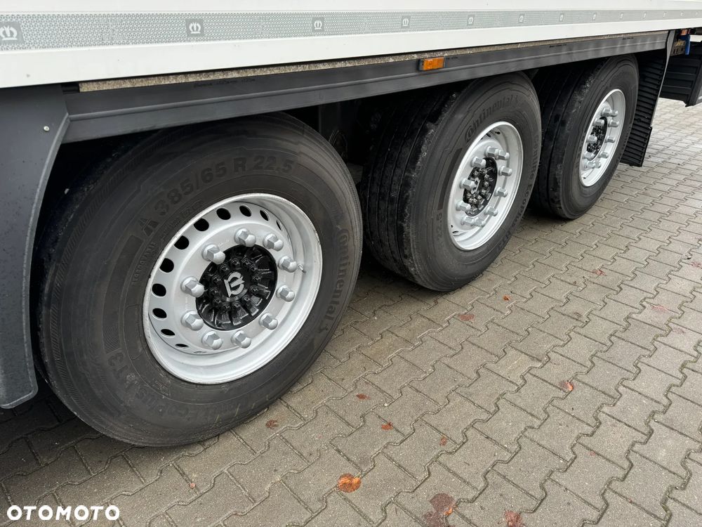 Krone Chłodnia ,Doppelstock , Carrier Vector 1550, Kwiatowa 2,50m - 24