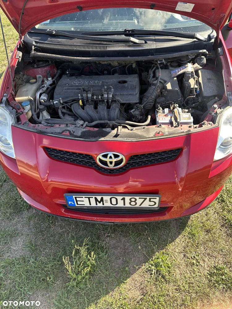 Toyota Auris 1.4 VVT-i Terra - 23