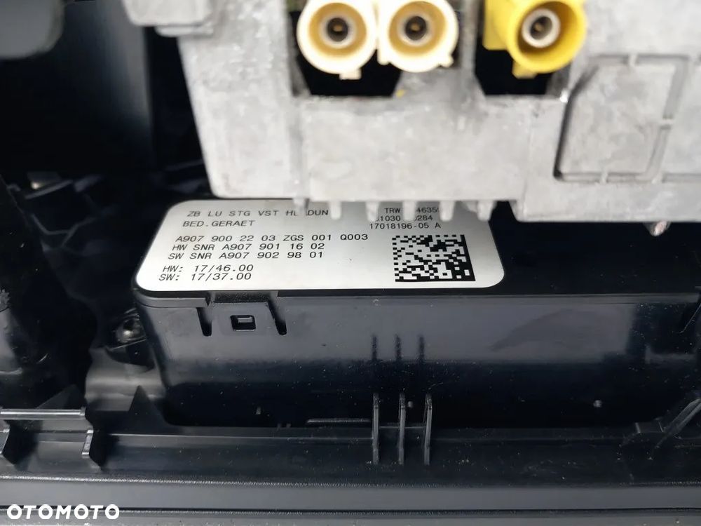 radio ekran wyświetlacz monitor panel radia mercedes sprinter 907 910 A9108209000 - 10