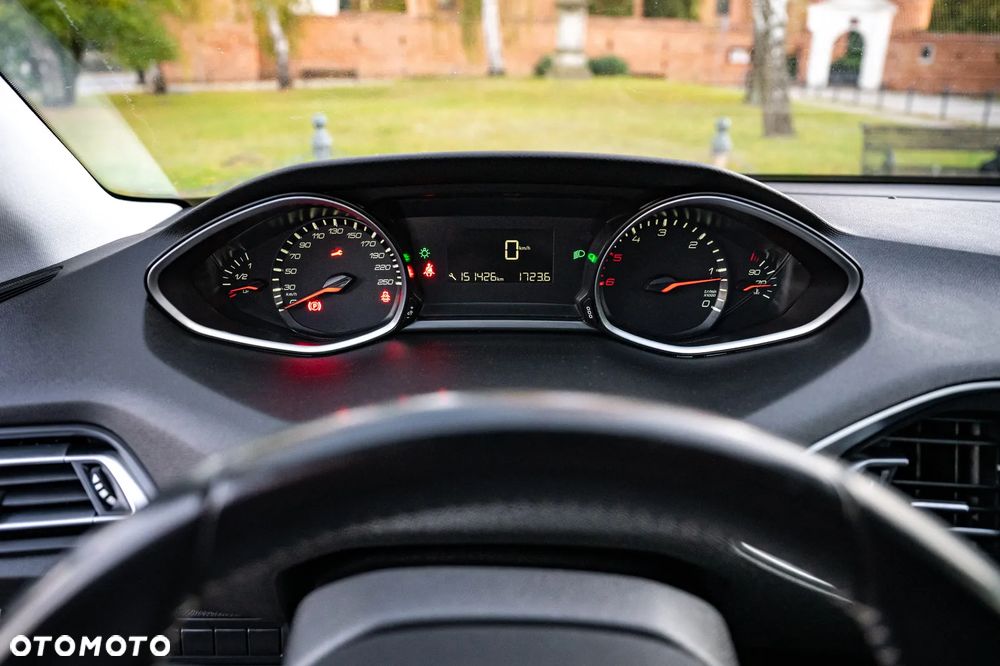 Peugeot 308 - 17