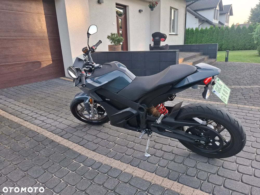 Zero S - 4