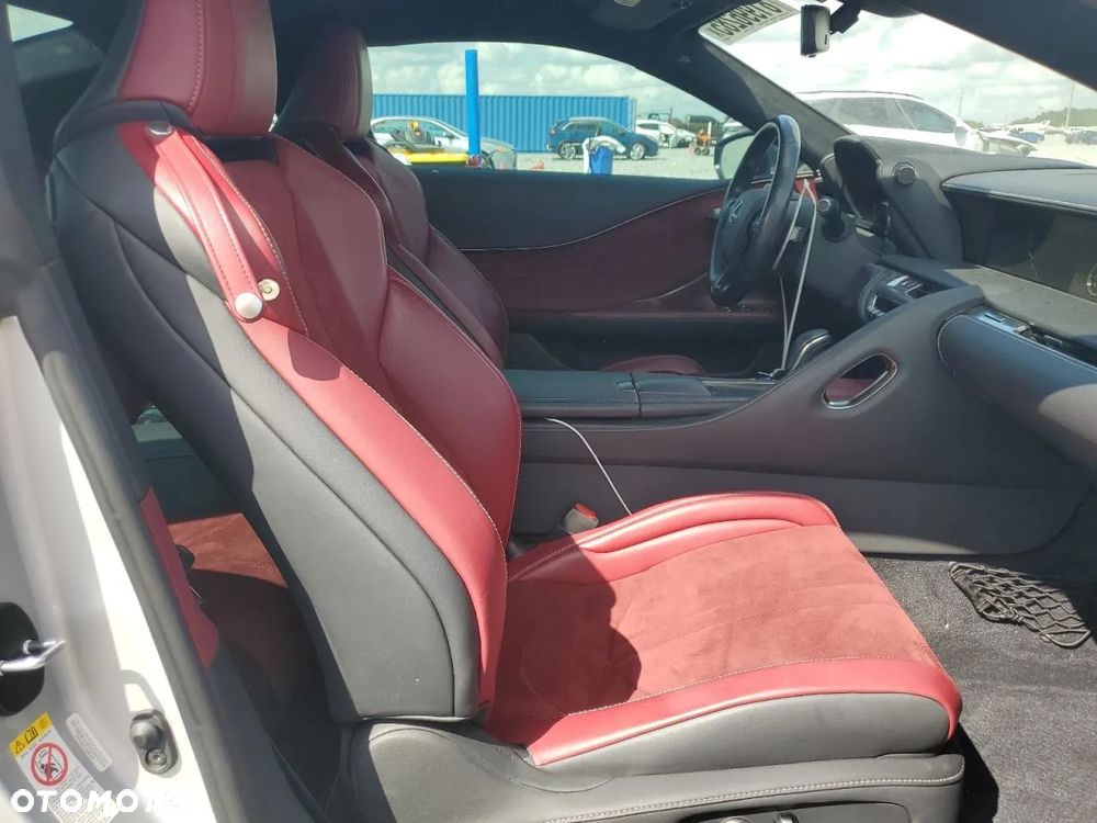 Lexus LC 500 - 10