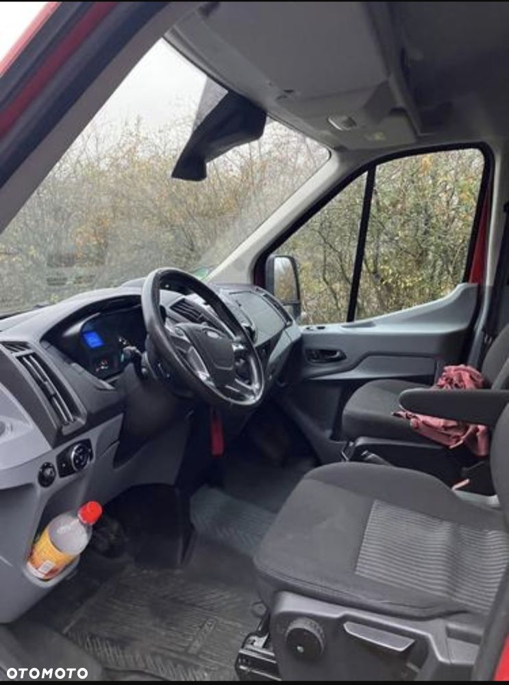 Ford Transit - 11