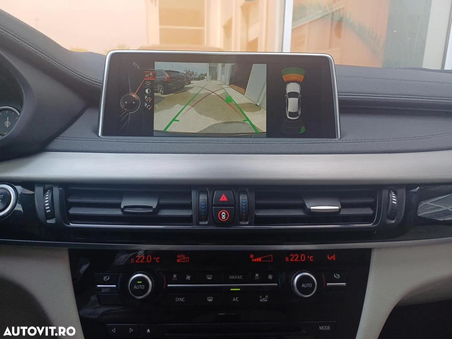 BMW X6 xDrive35i - 16