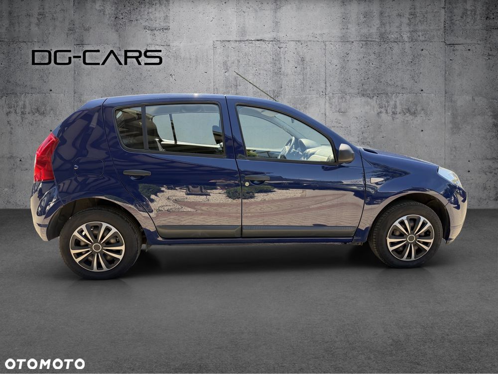 Dacia Sandero 1.2 16V Laureate II - 22