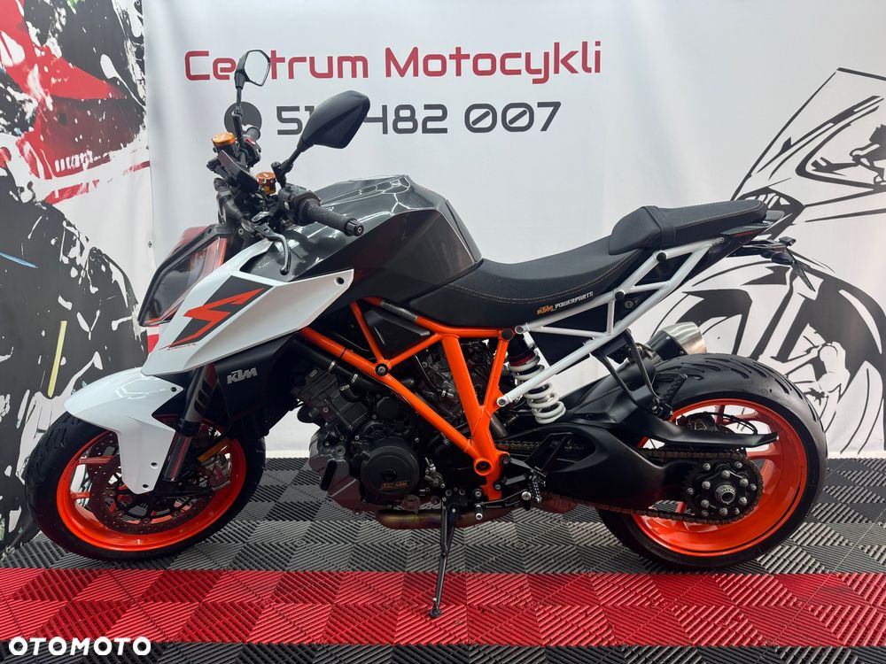KTM Super Duke - 5