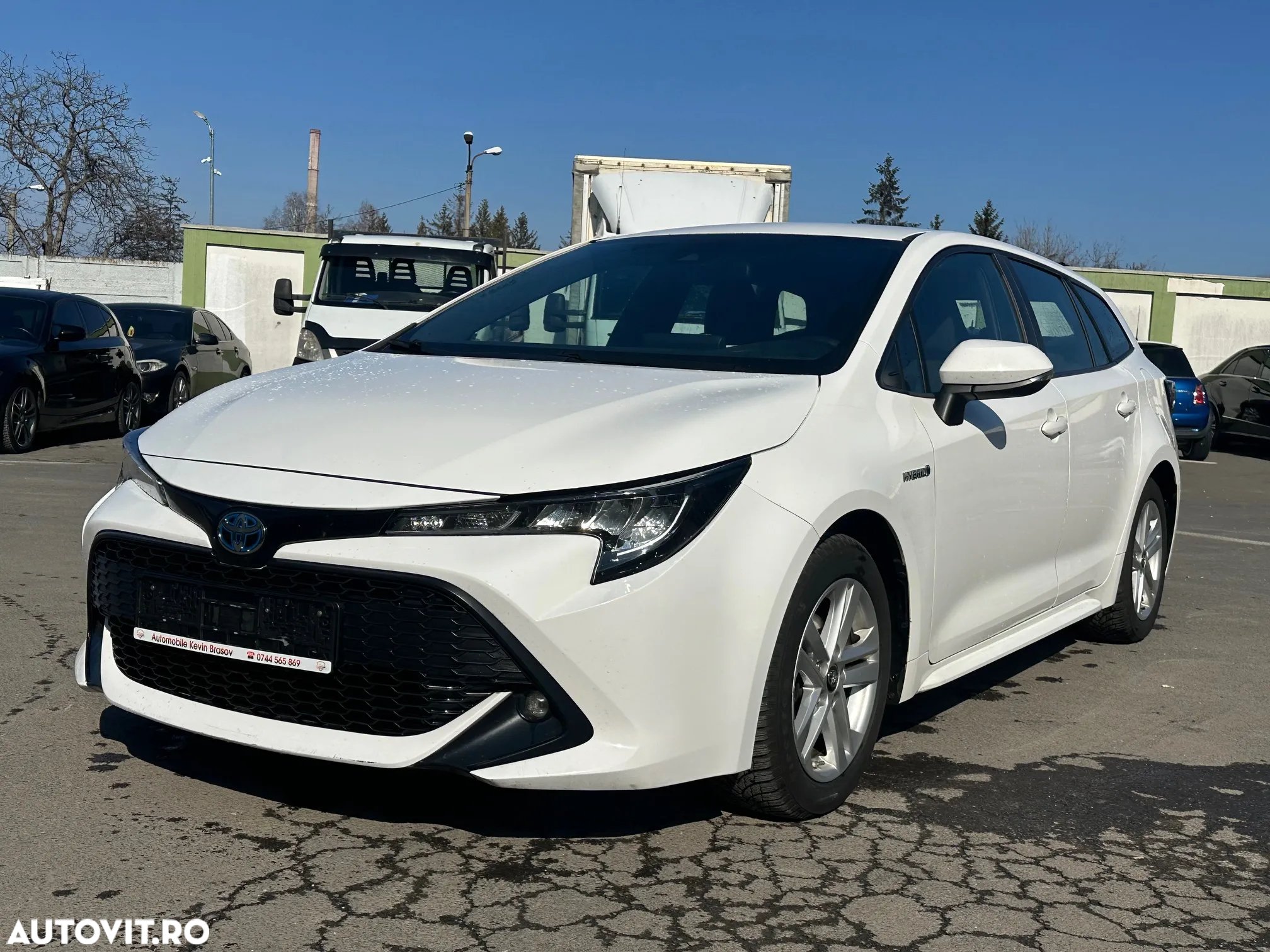 Toyota Corolla 1.8 Hybrid Business Edition - 20