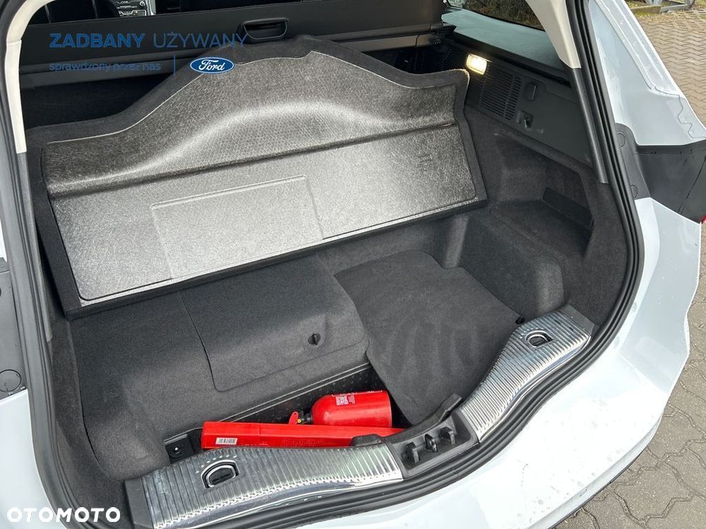 Ford Mondeo 2.0 Hybrid Trend - 25