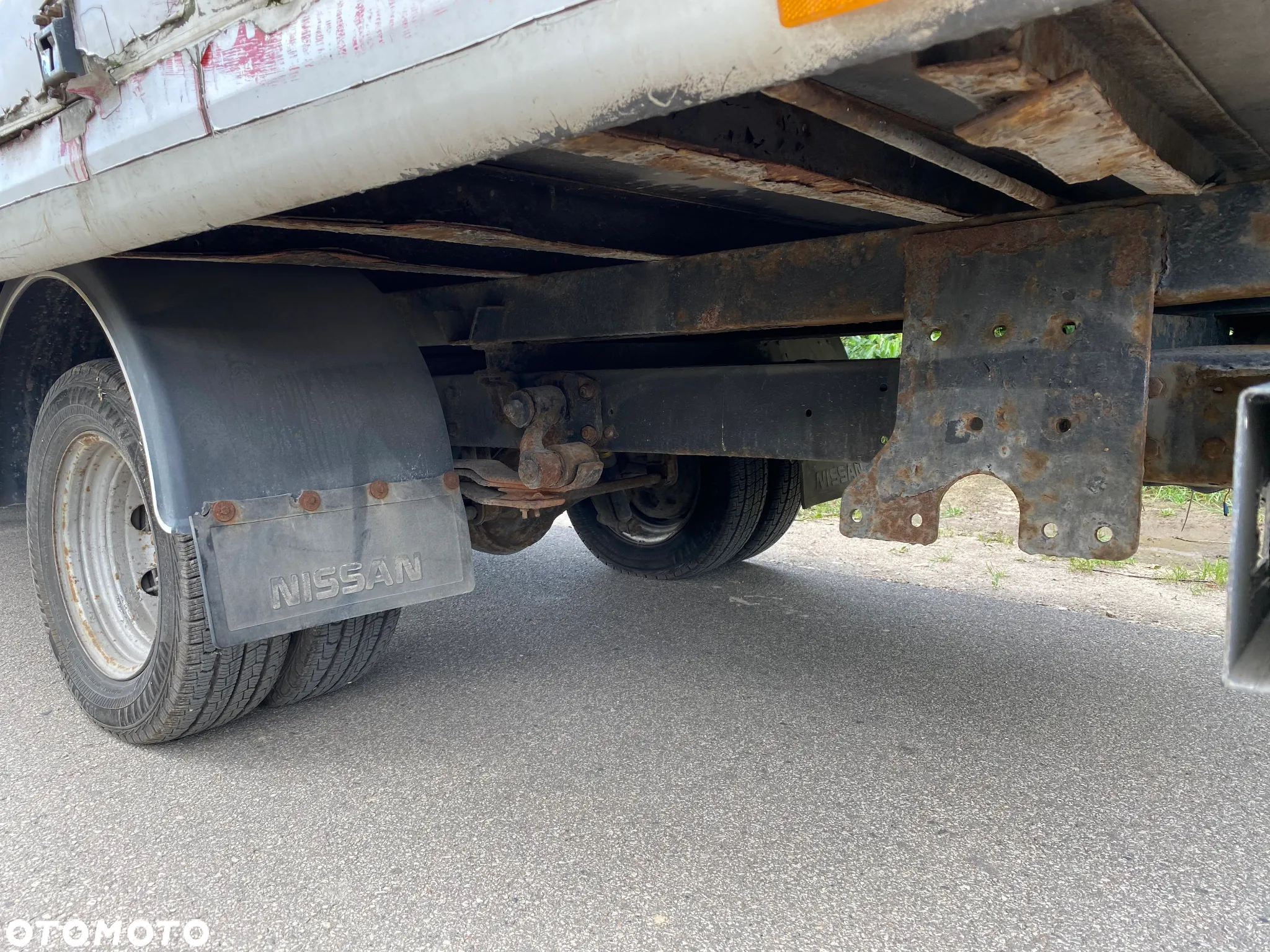 Nissan CABSTAR - 33