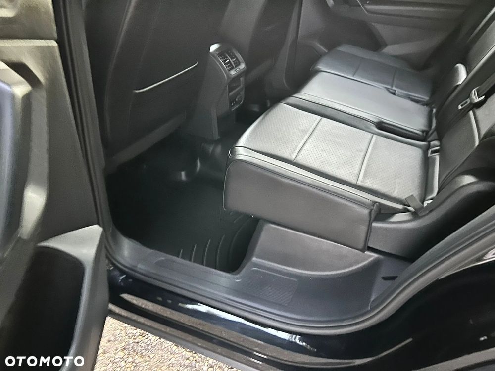 Volkswagen Tiguan Allspace 2.0 TSI 4Mot Highline DSG 7os - 19