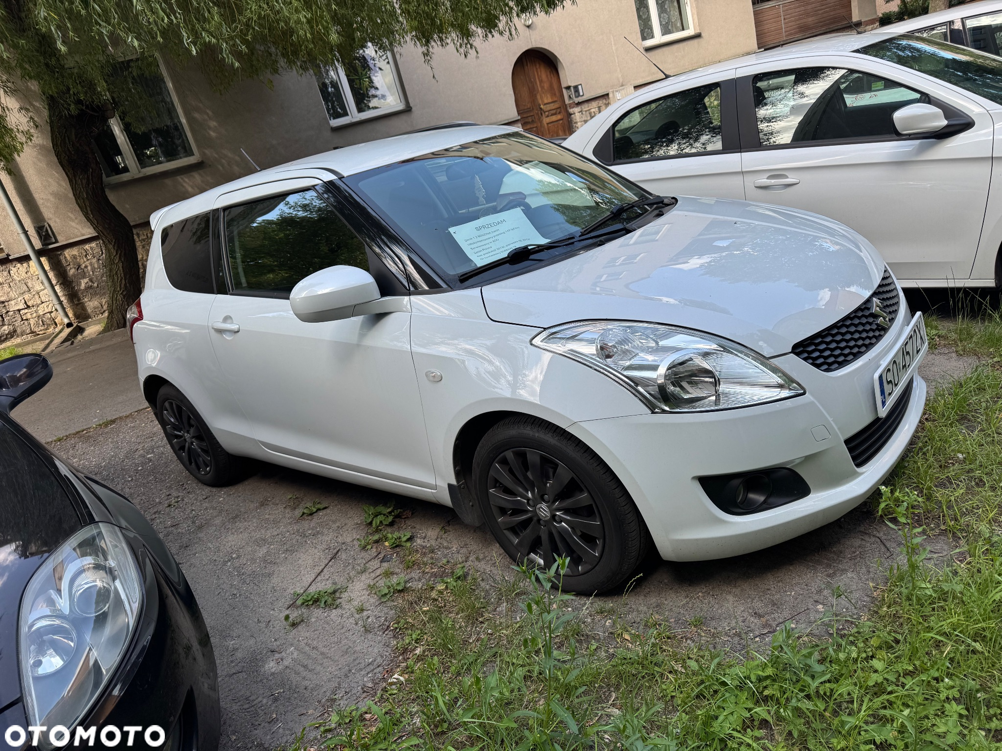Suzuki Swift 1.2 Premium - 2