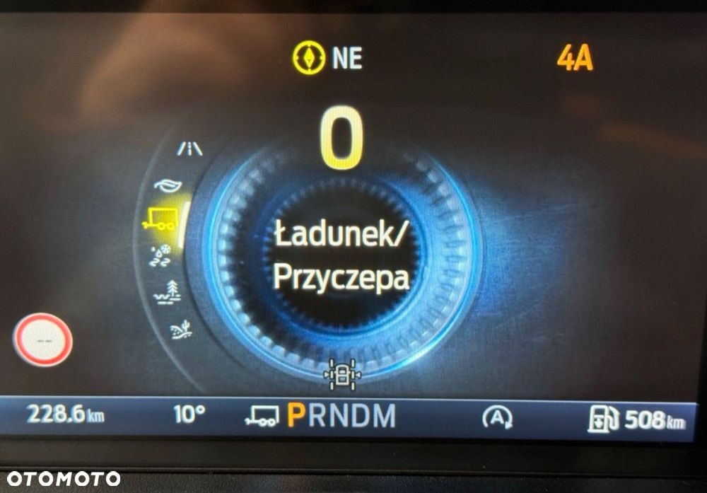 Ford Wildtrak Ranger długa paka 4x4 skóra - 37