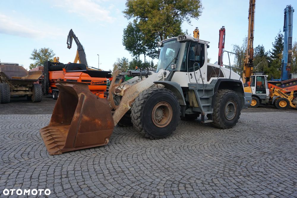 Liebherr L 556 - 7