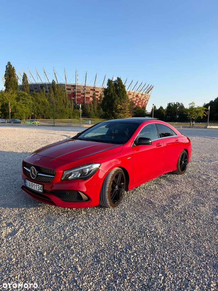 Mercedes-Benz CLA 250 4-Matic AMG Line - 1