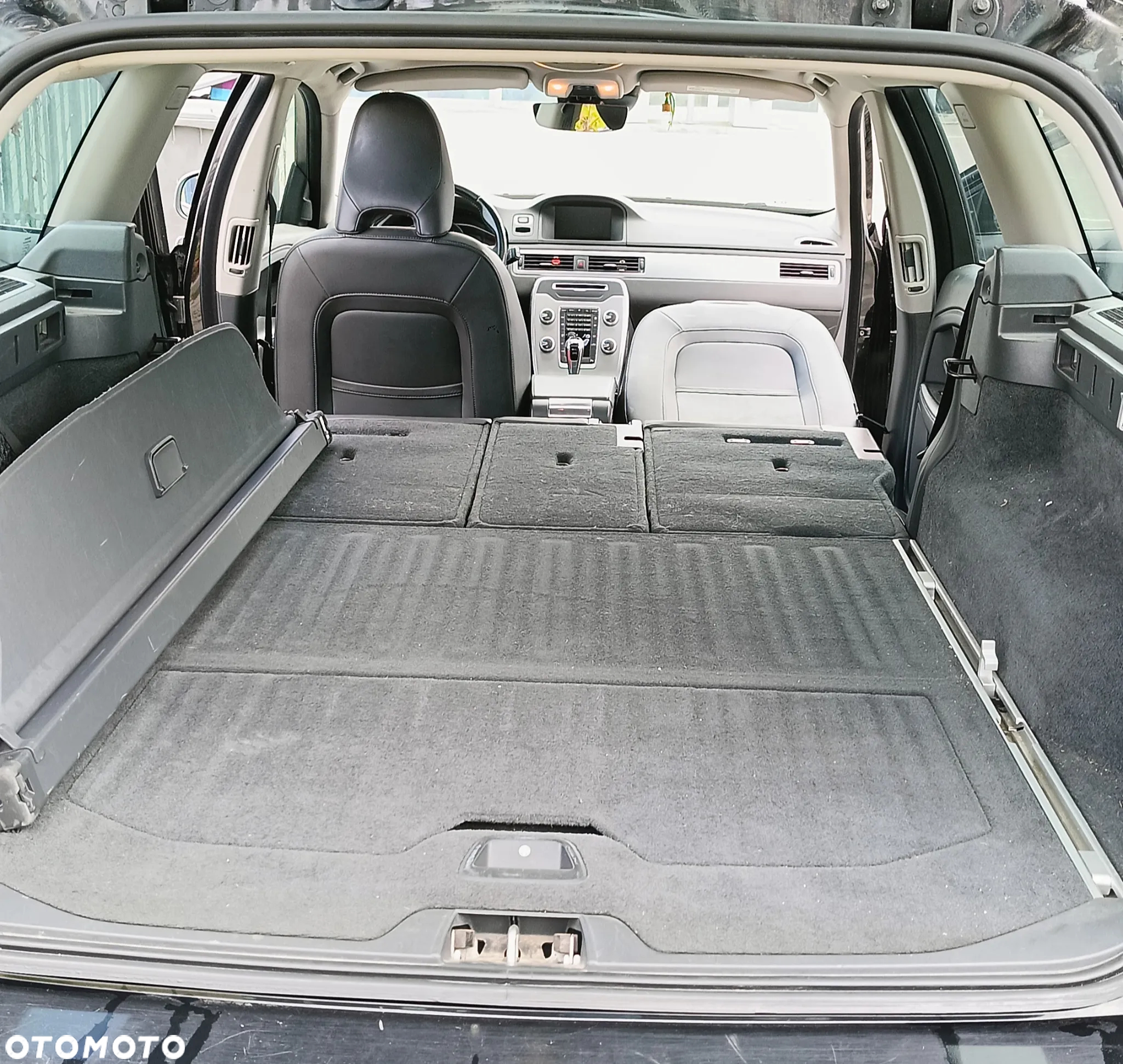 Volvo V70 D4 Drive-E Momentum - 22
