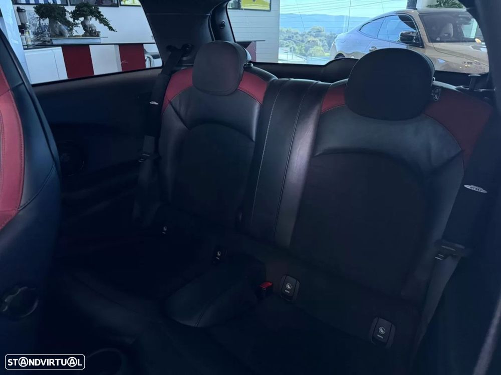 MINI 3 Portas John Cooper Works Aut. - 10